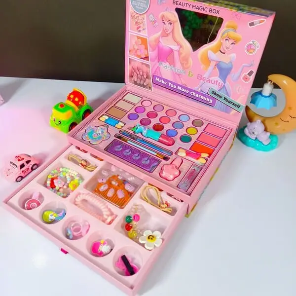 Double Layer Makeup Kit