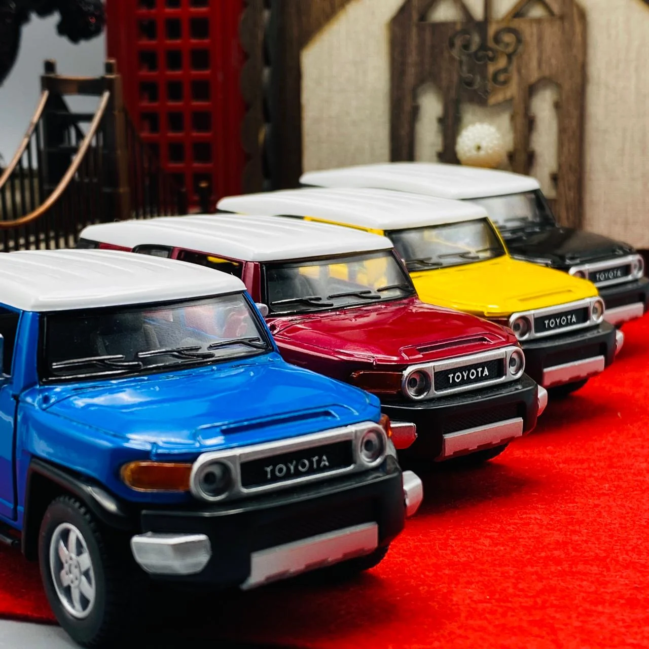 Kinsmart Toyota FJ Cruiser Diecast Model - TZP1